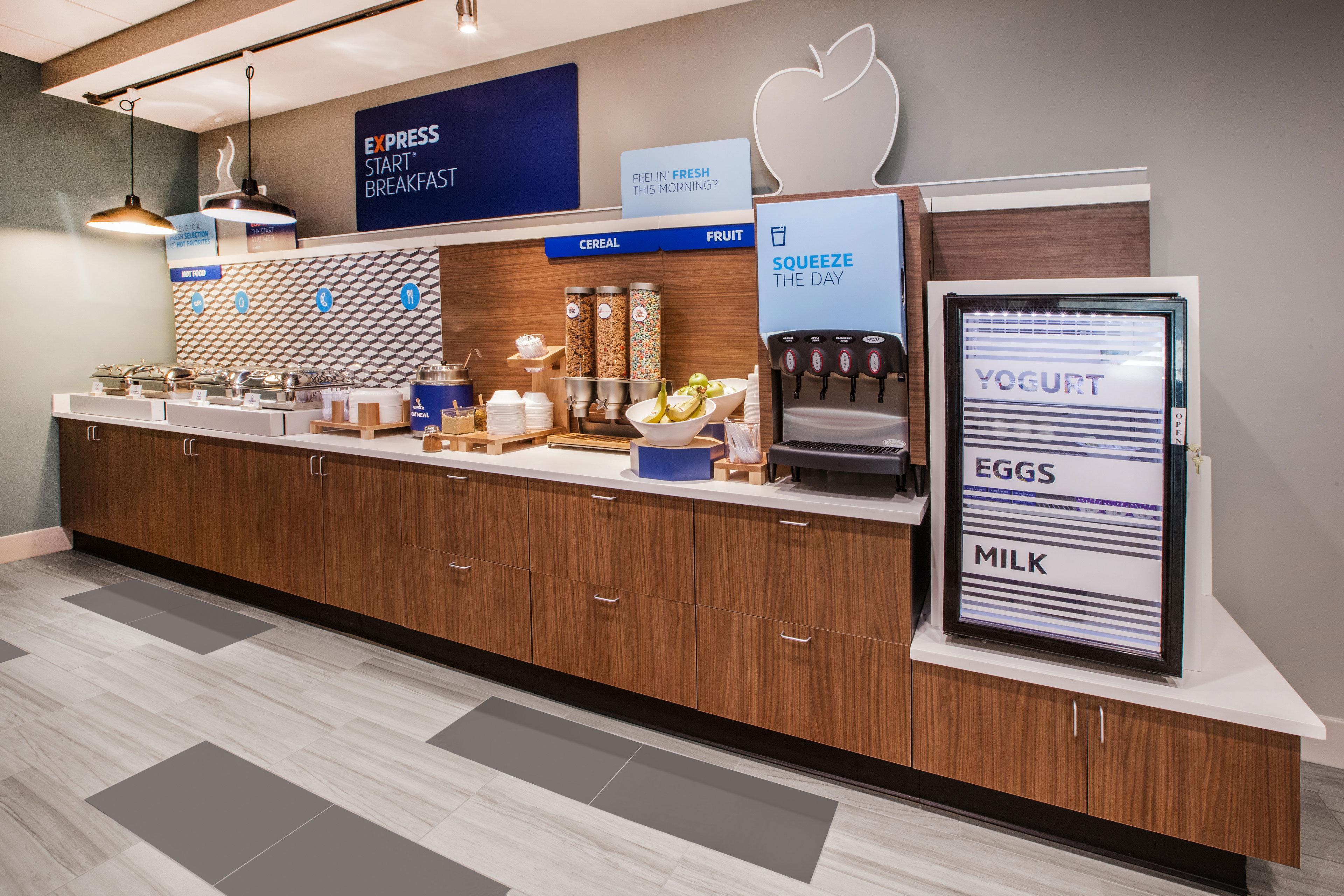 Holiday Inn Express Hotel & Suites Huntsville West - Research Park By Ihg Dış mekan fotoğraf