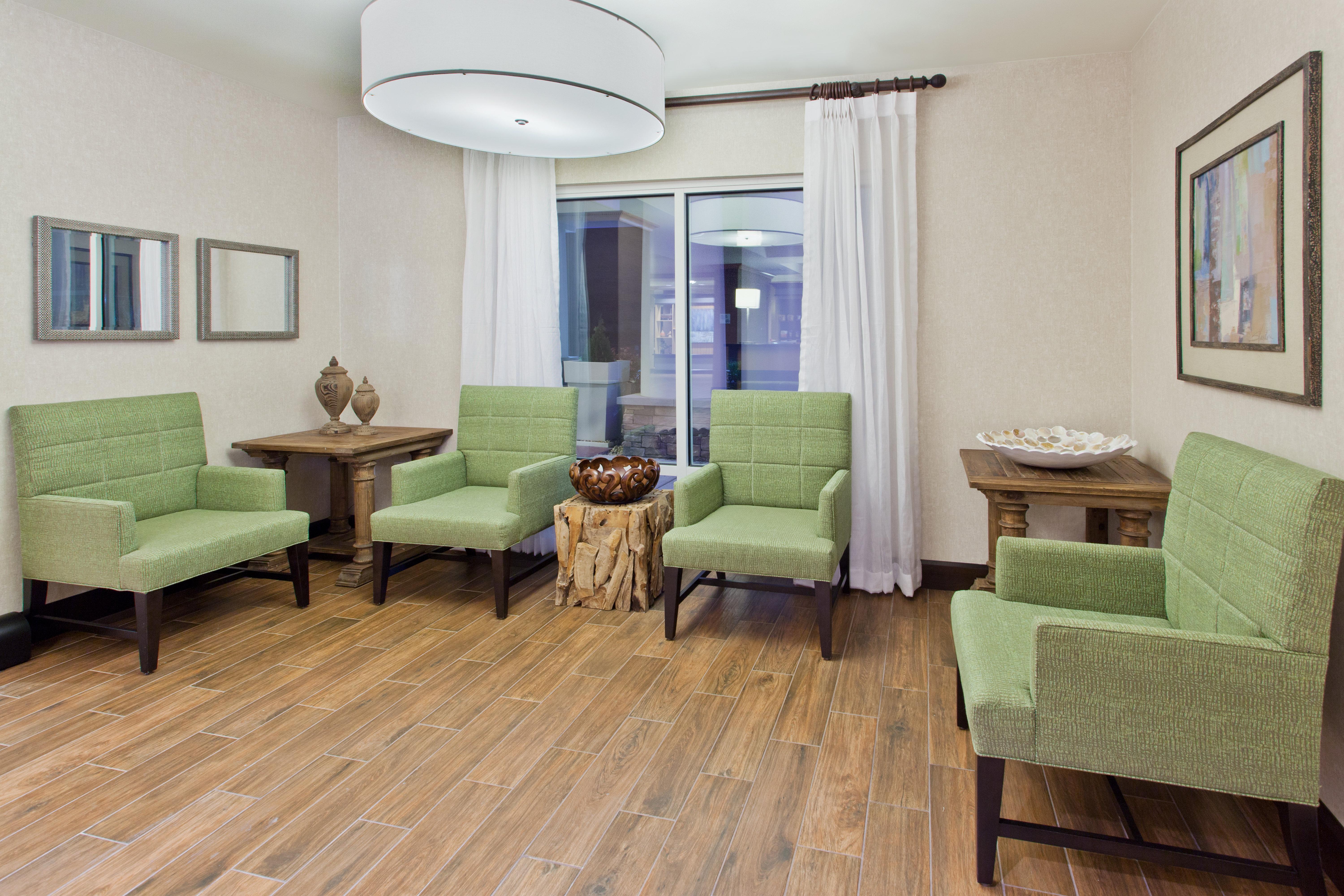 Holiday Inn Express Hotel & Suites Huntsville West - Research Park By Ihg Dış mekan fotoğraf
