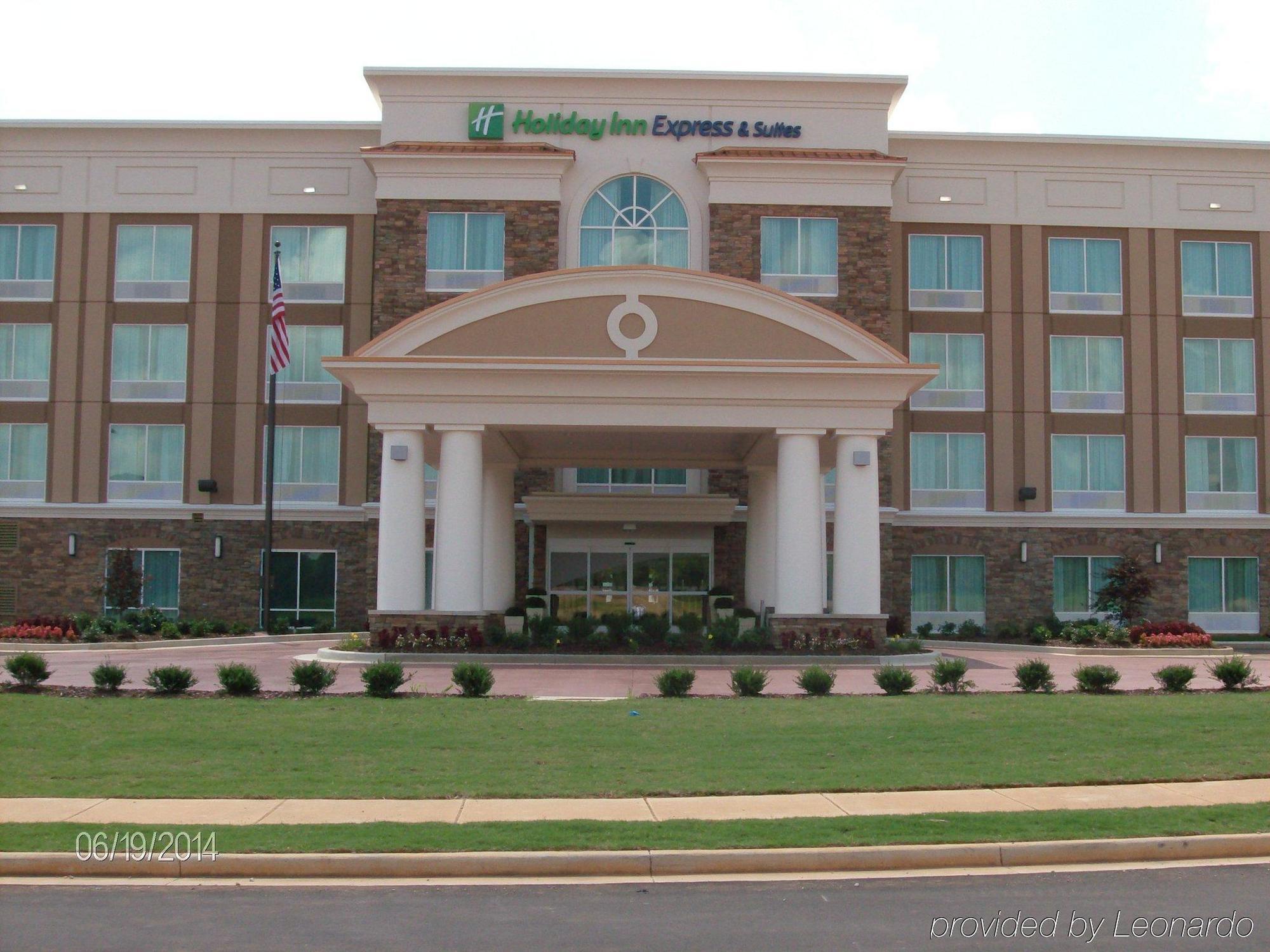 Holiday Inn Express Hotel & Suites Huntsville West - Research Park By Ihg Dış mekan fotoğraf